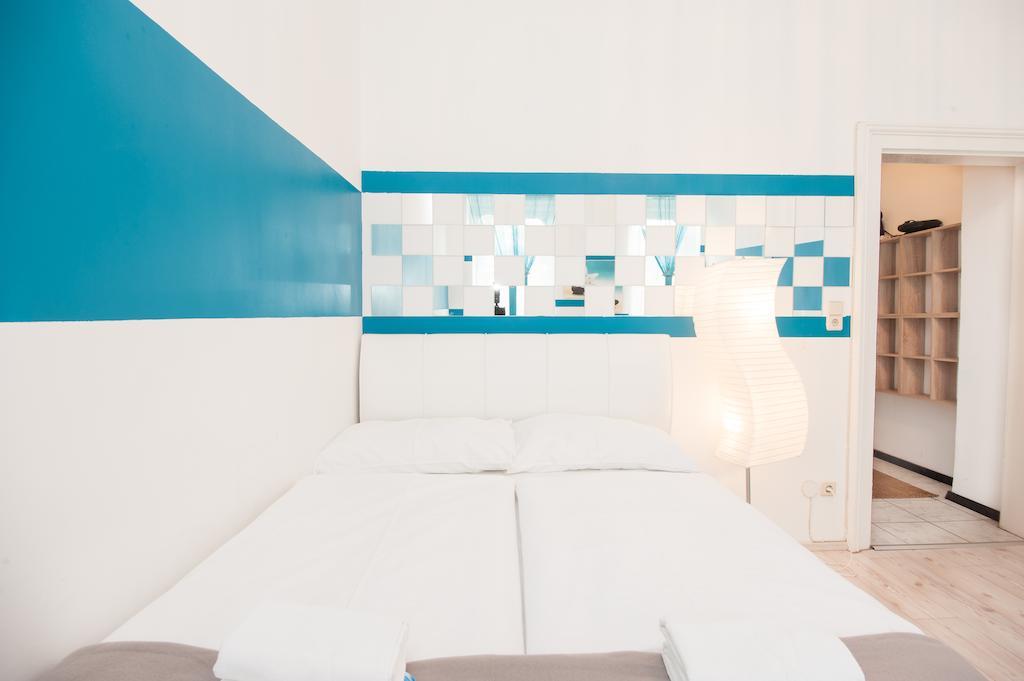 Royal Resort Apartments Westbahnhof Vienna Viena Quarto foto
