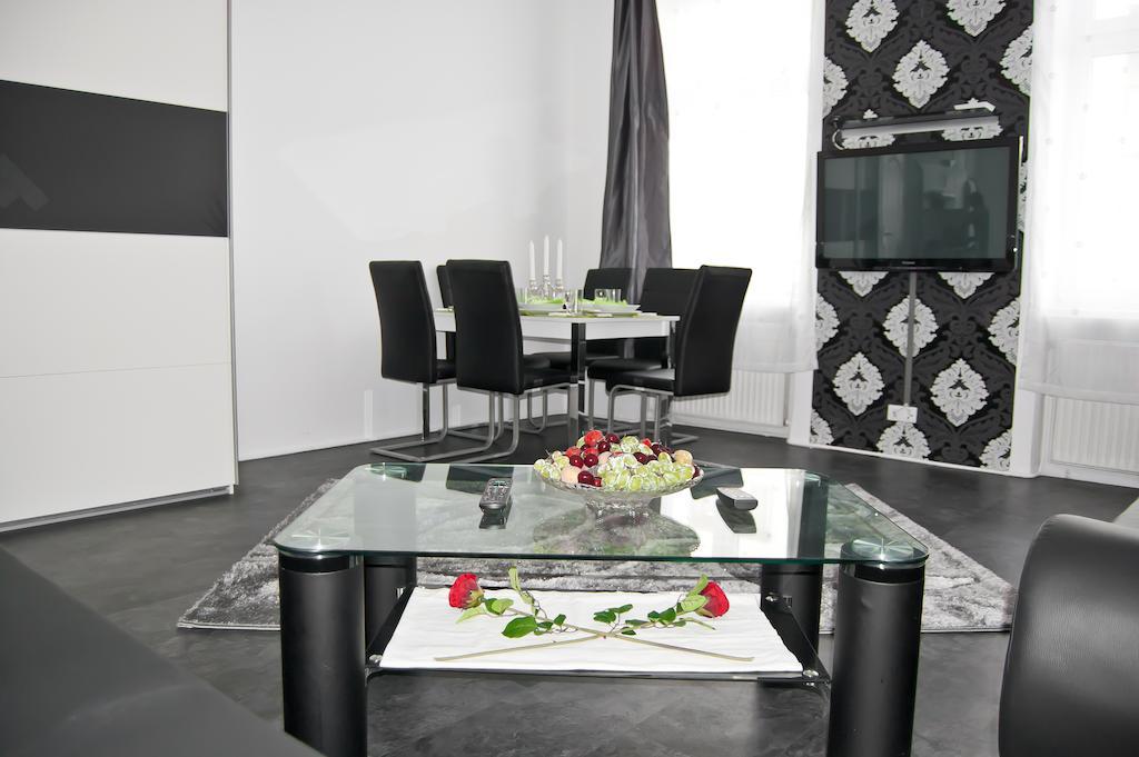 Royal Resort Apartments Westbahnhof Vienna Viena Quarto foto