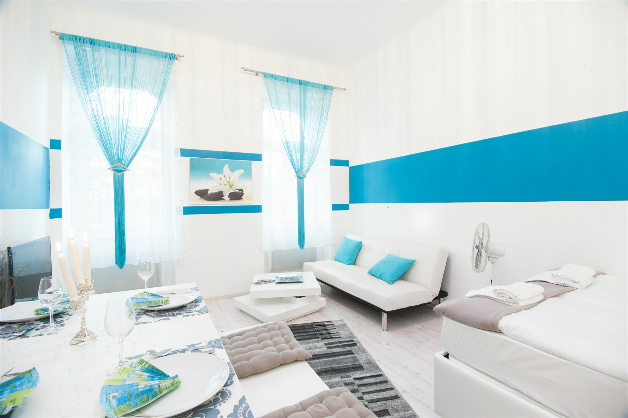 Royal Resort Apartments Westbahnhof Vienna Viena Exterior foto